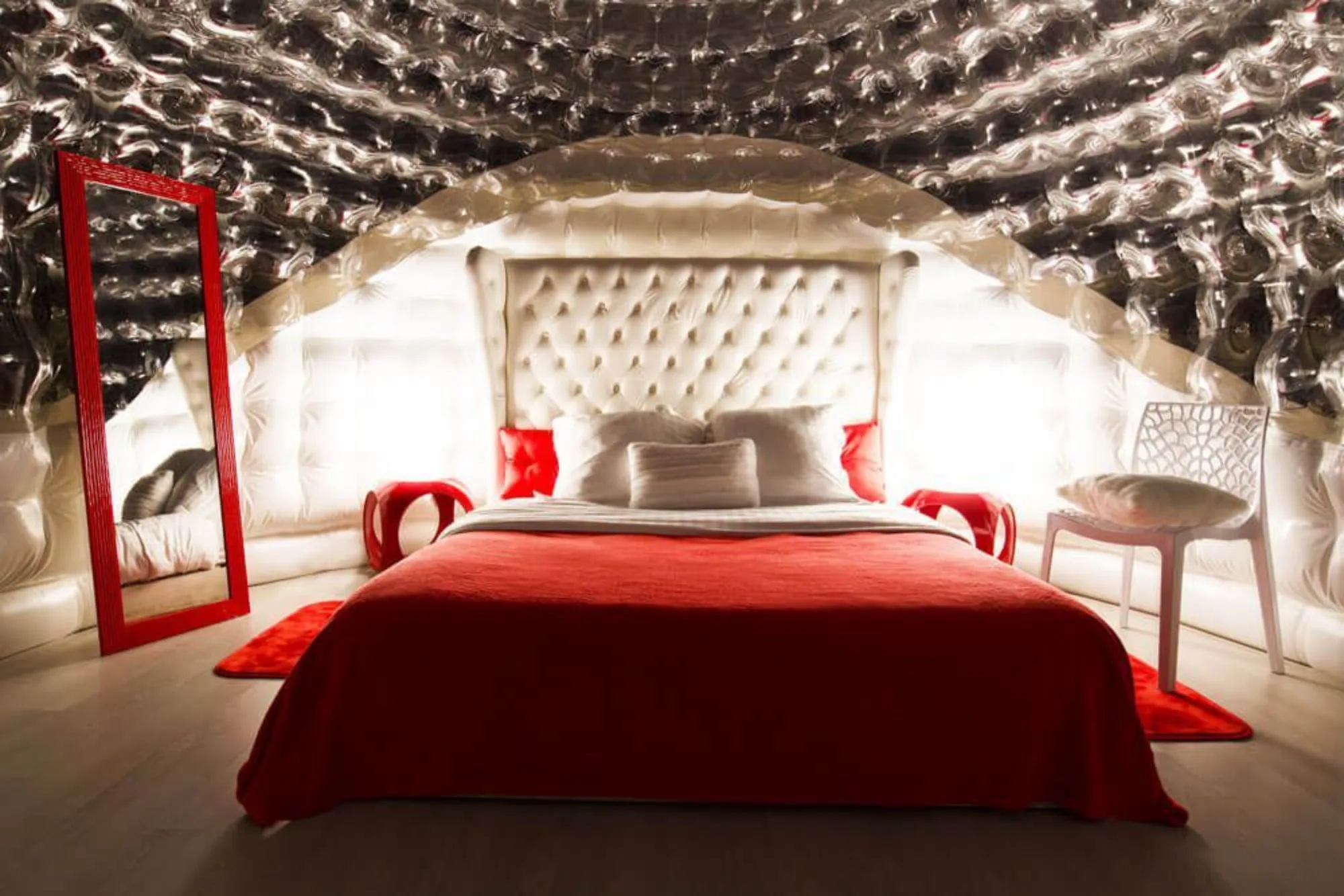 Bowo • Red bubble domaine arvor tendance hotellerie